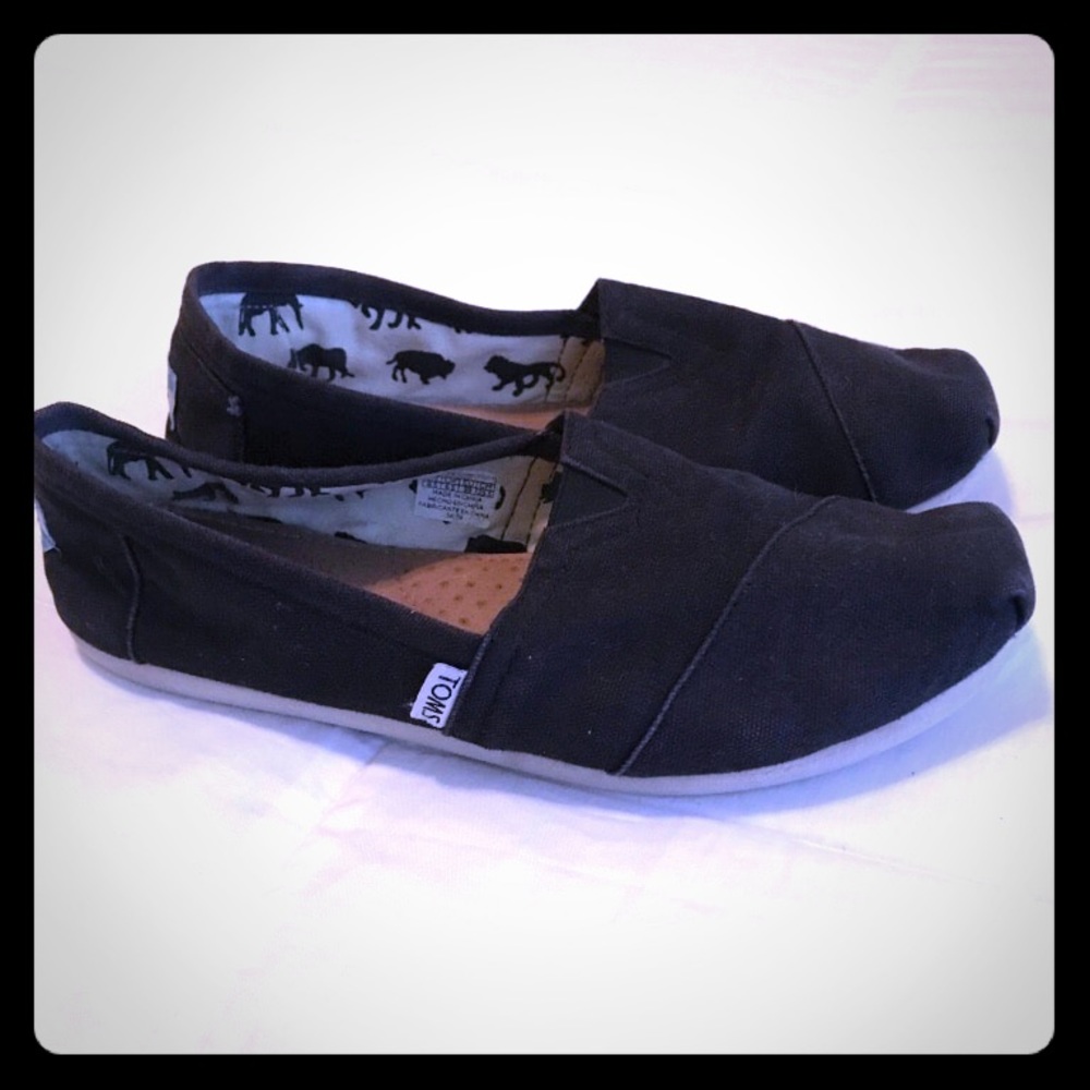 Black Toms